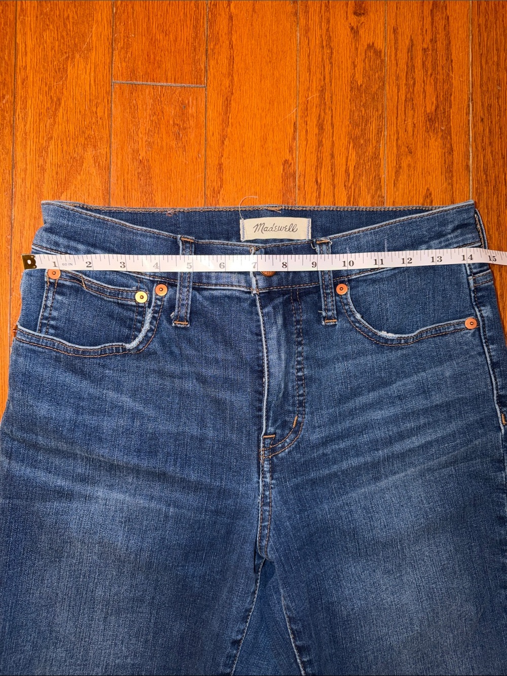 Madewell Cali Boot Jeans | Size 26 | Medium Wash Frayed Hem - Picture 2 of 9
